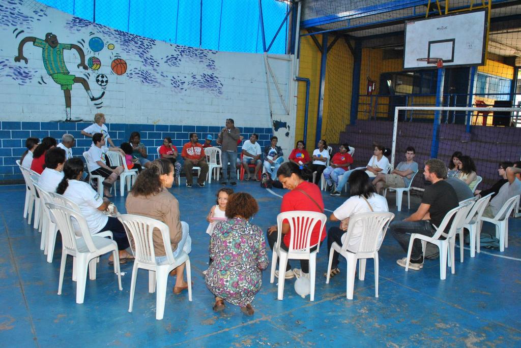 Comunidade do Heliópolis debate o assunto. A UNAS - - União de Núcleos, Associações dos Moradores de Heliópolis e Região realizou encontro e debateu a questão . Crétido da FOTO GIL UNAS
