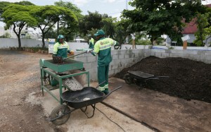 São Paulo 2015-12-15 Inauguração do Pátio Descentralizado de Compostagem de Resíduos de Feiras Livres, Serviços de Poda e Roçagem de Áreas Ajardinadas - Prefeito de São Paulo Fernando Haddad - Foto Cesar Ogata / SECOM