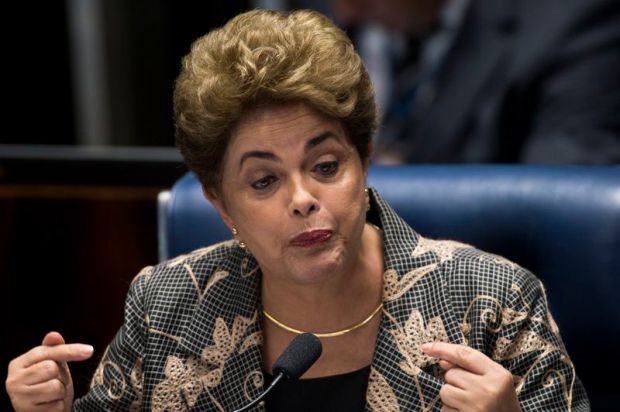 Brasília - A presidenta afastada, Dilma Rousseff, faz sua defesa durante sessão de julgamento do impeachment no Senado (Marcelo Camargo/Agência Brasil)