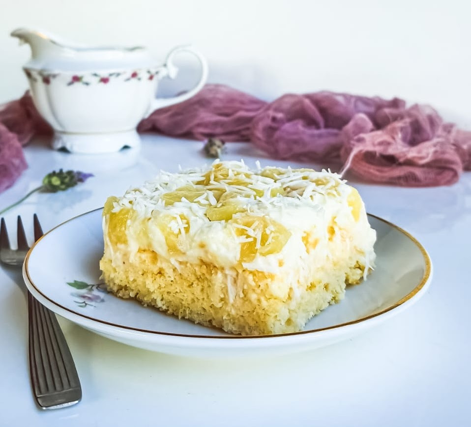 Bolo Cremoso de Abacaxi com Coco Zero&nbsp;Açúcar